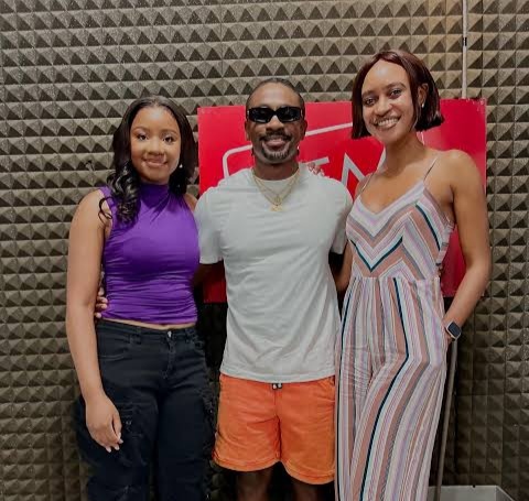 Chris Martin’s Electrifying Zi FM Freestyle Shakes Up Harare Before Kadoma Gig