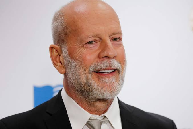 Beyond the Silver Screen: Bruce Willis’ Final Act of Heroism in the Fight Against Dementia